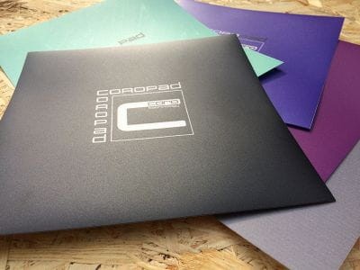 Mata samoprzylepna Coropad na stół roboczy 300x300 mm